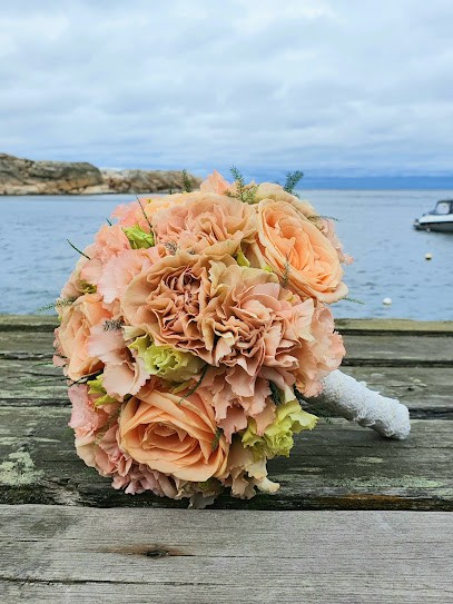 Årstidens gröna på Smögen, Florist i Smögen