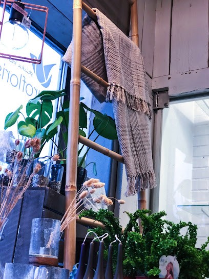 Botaniq, Florist i Asele